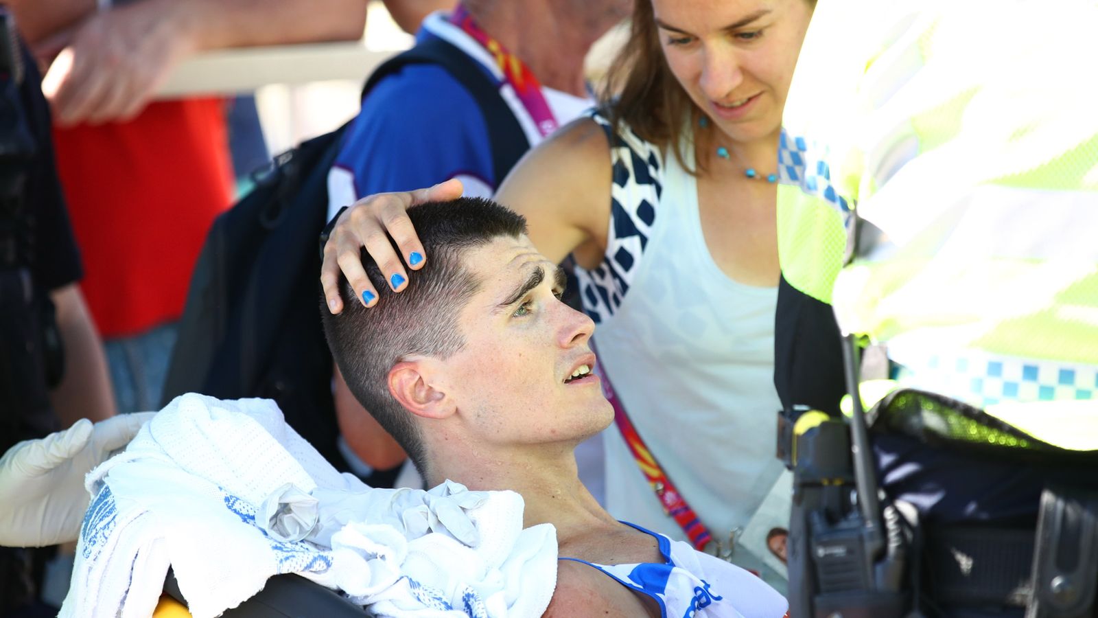 Commonwealth Games marathon runner Callum Hawkins leaves hospital