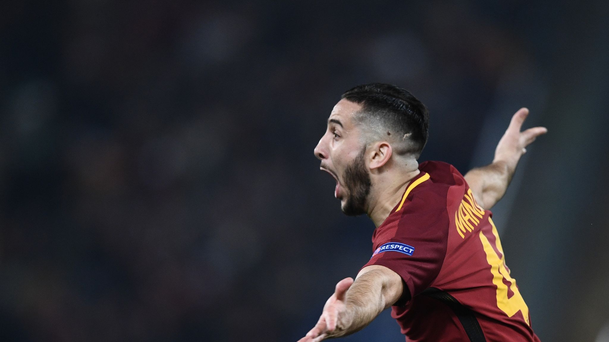 Roma 3-0 Barcelona (Aggregate: 4-4): Italian reach semi-finals stunning comeback | Football News | Sky Sports
