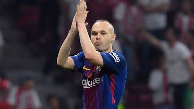 Standing ovation for Iniesta