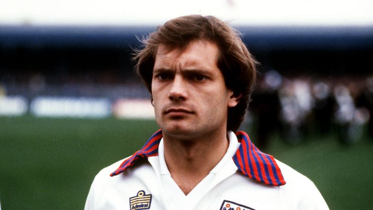 Ray Wilkins - Player profile