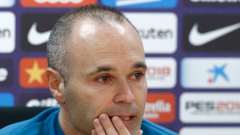 andres iniesta announces his departure from Barcelona in the summer