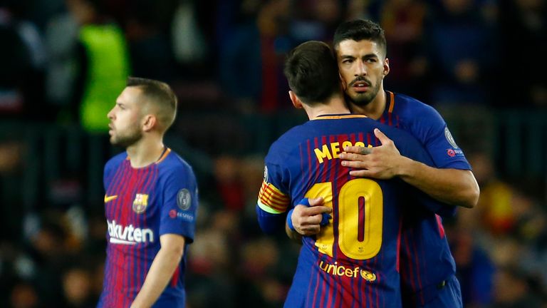 Luis Suarez scored Barcelona's fourth goal in the 4-1 first-leg win over Roma in their Champions League quarter-final