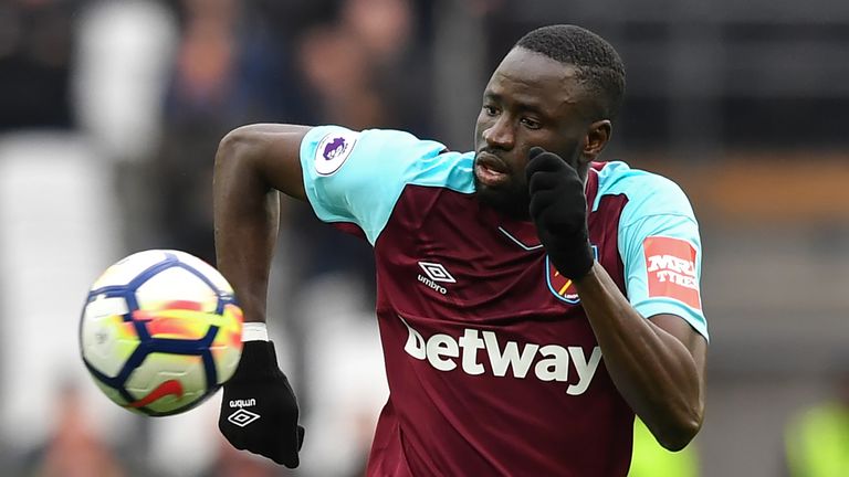 Cheikhou Kouyate in action during the Premier League match between West Ham United and Manchester City at the London Stadium