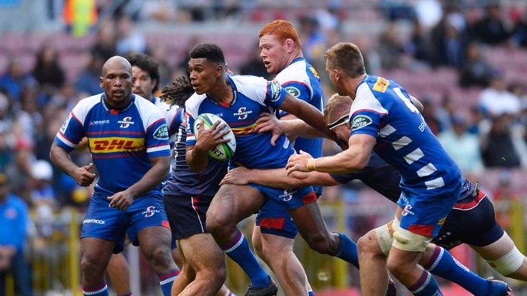 Damian Willemse attacks for the Stormers