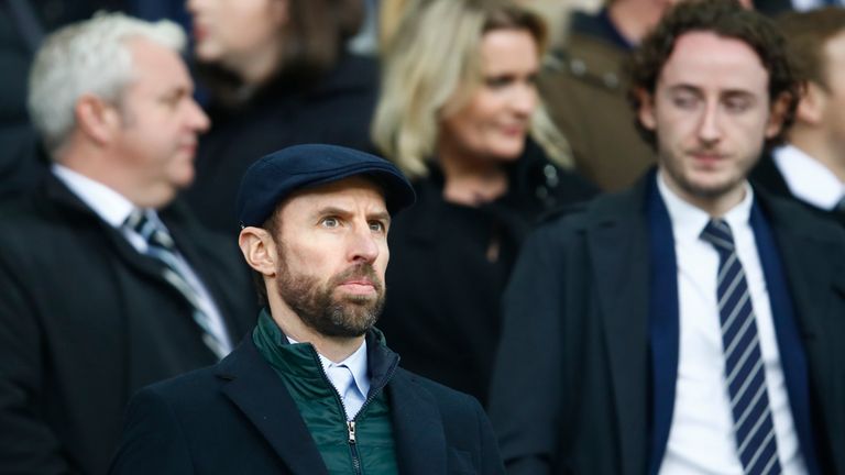  during the Premier League match between Everton and Liverpool at Goodison Park on April 7, 2018 in Liverpool, England.