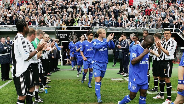 NEWCASTLE, ENGLAND - MAY 15: Newcastle players form a guard of honour for the Chelsea team before the Barclays Premiership game between Newcastle and Chelsea at St James Park on May 15, 2005 in Newcastle, England.  (Photo by Stu Forster/Getty Images)