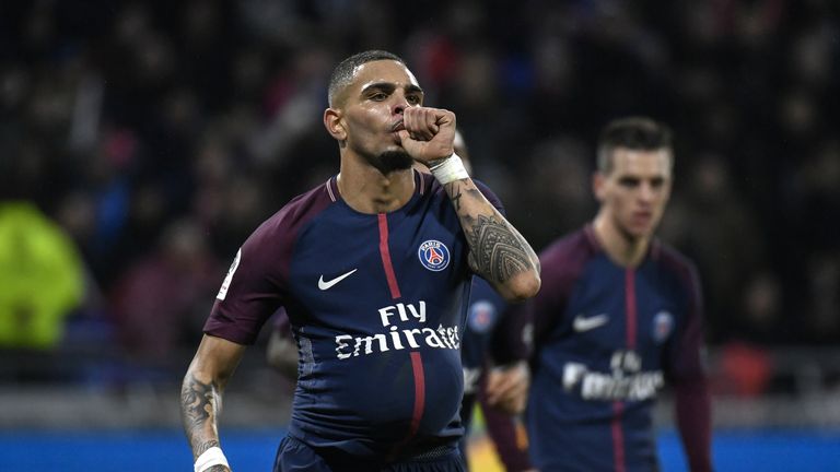 PSG Layvin Kurzawa