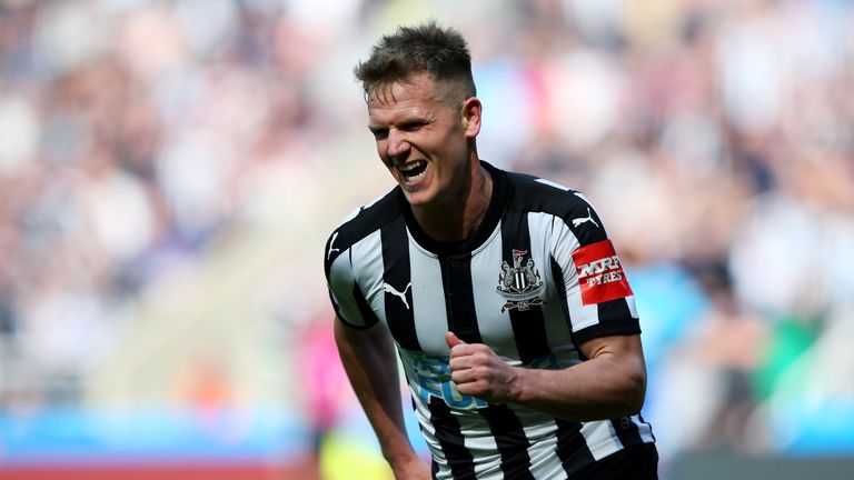 Matt Ritchie of Newcastle United celebrates after scoring his side's second goal during the Premier League match v Arsenal at St. James Park