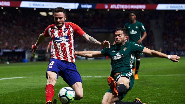 Saul Niguez missed a big chance for Atletico Madrid against Real Betis