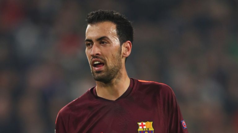 Sergio Busquets during the UEFA Champions League group D match between Juventus and FC Barcelona at Juventus Stadium on November 22, 2017 in Turin, Italy.