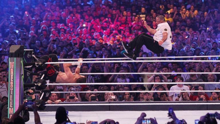 Shane McMahon hit a trademark coast-to-cast on Sami Zayn