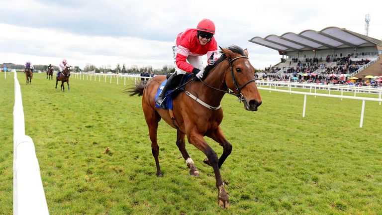 Laurina ridden by Paul Townend clear the last to win the Irish Stallion Farms EBF Mares Novice Hurdle Championship Final during Ryan Air Gold Cup Day of the 2018 Easter Festival at Fairyhouse Racecourse, Ratoath, Co. Meath. PRESS ASSOCIATION Photo. Picture date: Sunday April 1, 2018. See PA story RACING Fairyhouse Photo credit should read: PA Wire. 