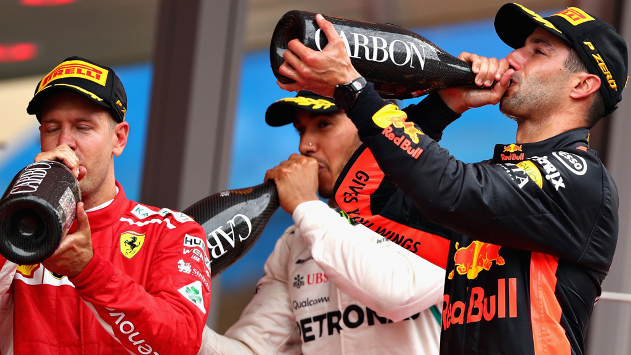 lewis hamilton daniel ricciardo