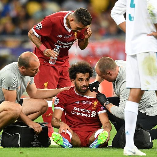 Klopp: Salah injury shocked players