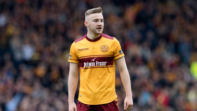 14/04/18 WILLIAM HILL SCOTTISH CUP SEMI FINAL. MOTHERWELL v ABERDEEN (3-0). HAMPDEN PARK - GLASGOW . Allan Campbell in action for Motherwell