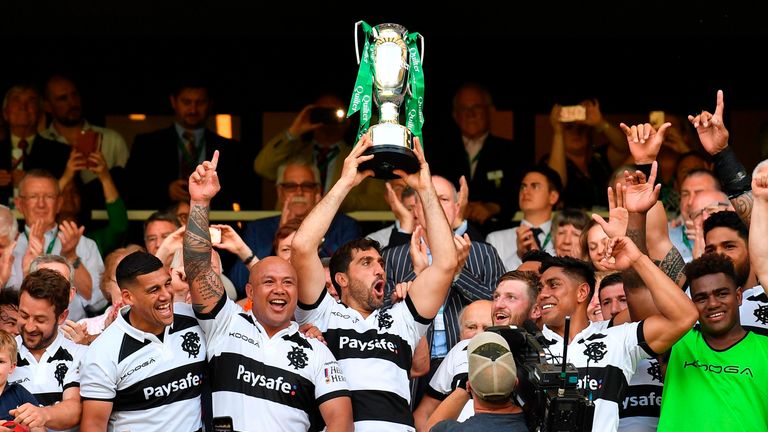 Barbarians vs England fixtures have been highly entertaining in recent seasons 