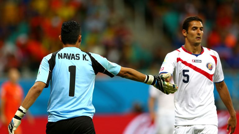 Celso Borges is a team-mate of Keylor Navas