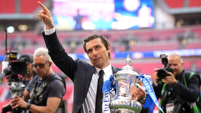 Conte dedicates the Blues' latest FA Cup to the supporters at Wembley