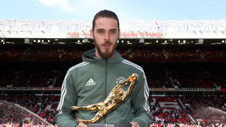 David De Gea presented with the Golden Glove award before the Premier League match between Manchester United and Watford at Old Trafford on May 13, 2018 in Manchester, England.