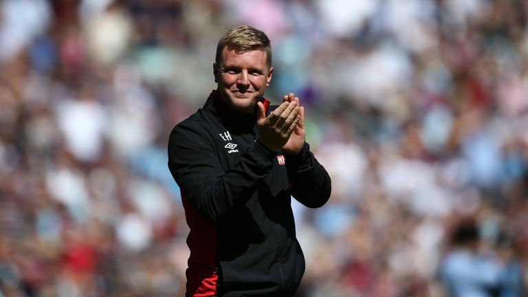 Eddie Howe shows his appreciation to the fans prior to the Premier League match between Burnley and AFC Bournemouth at Turf Moor