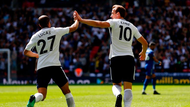 Harry Kane celebrates after scoring Tottenham's first goal