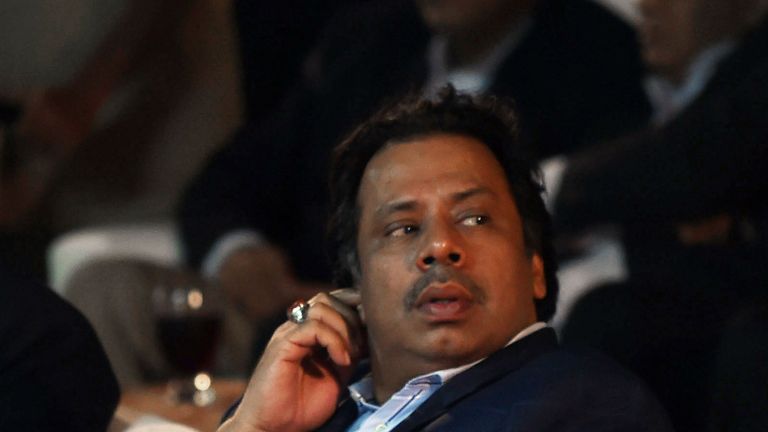 Pakistan's legendary squash player Jahangir Khan watches the match between Pakistan and Egypt players on a two-day bilateral series in Karachi on April 7, 2016. Pakistan's legendary squash champion Jahangir Khan on April 8 praised the success of a series with Egypt in Karachi this week, saying he hopes it will persuade top-ranked players to help revive the once-popular sport in the country.
