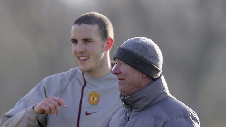 MANCHESTER, ENGLAND - NOVEMBER 30:  Manager Sir Alex Ferguson and John O'Shea of Manchester United look on during a first team training session at Carrington Training Ground on 30 November 2004 in Manchester, England. (Photo by Matthew Peters/Manchester United via Getty Images) *** Local Caption *** Alex Ferguson;John O'Shea