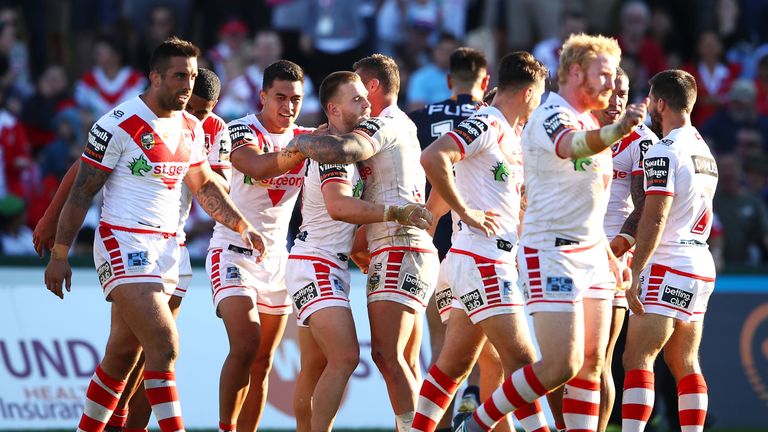 SYDNEY, AUSTRALIA - MAY 06: during the round nine NRL match between the St George Illawarra Dragons and the Melbourne Storm at UOW Jubilee Oval on May 6, 2018 in Sydney, Australia. (Photo by Mark Kolbe/Getty Images)