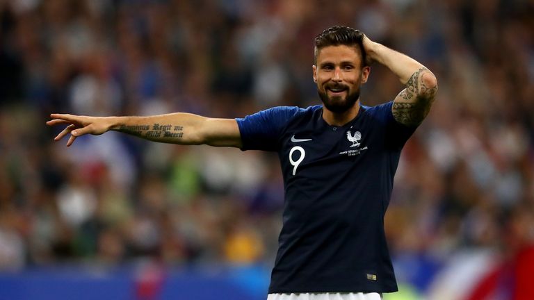 Olivier Giroud playing for France