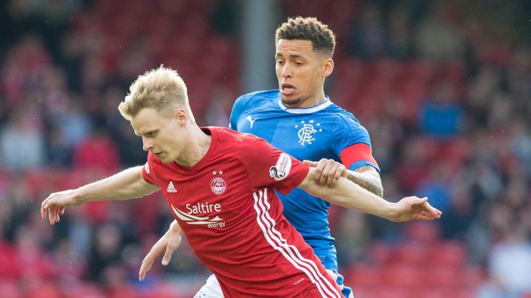 Rangers' James Tavernier (right) and Aberdeen's Gary Mackay-Steven battle for the ball