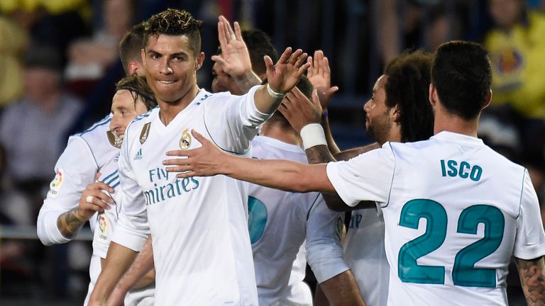 Cristiano Ronaldo celebrates with Isco and team-mates after Real Madrid score against Villarreal