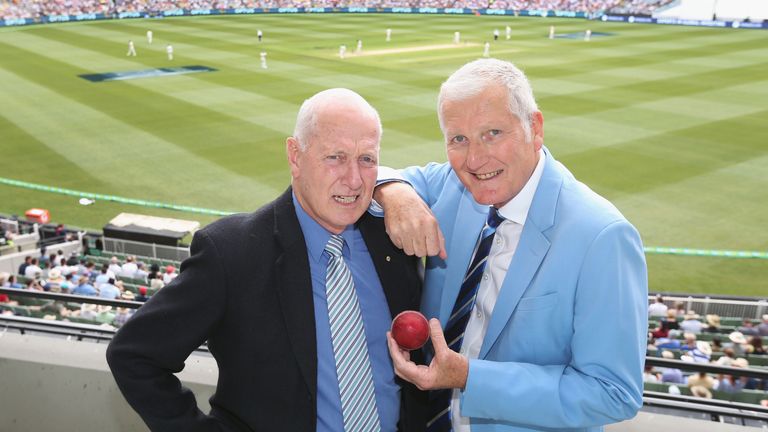 Former cricketers Rick McCosker (L) of Australia and Bob Willis of England pose during day three of the Fourth Test Match in the 2017/18 Ashes series between Australia and England at Melbourne Cricket Ground on December 28, 2017 