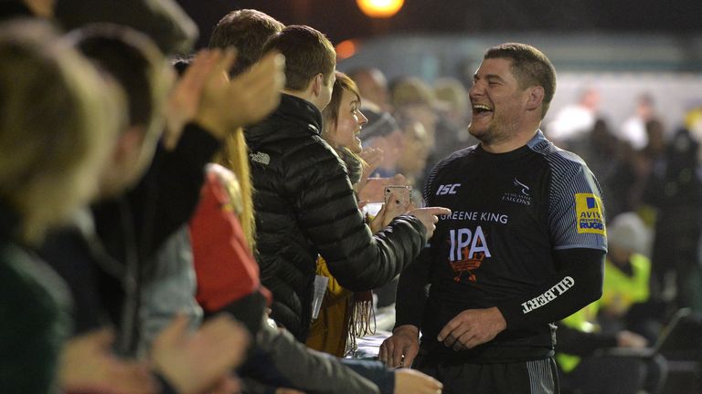 Rob Vickers celebrates with Newcastle fans after scoring a match-winning try against Sale