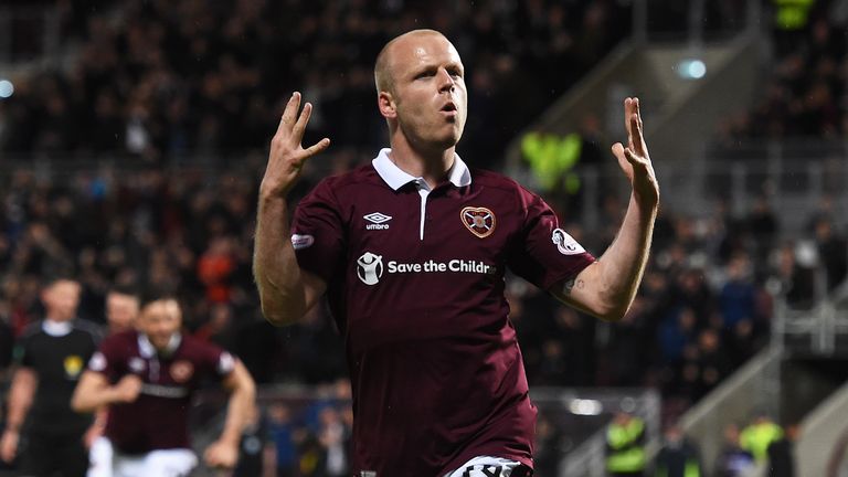 Steven Naismith celebrates after making it 2-1 to Hearts