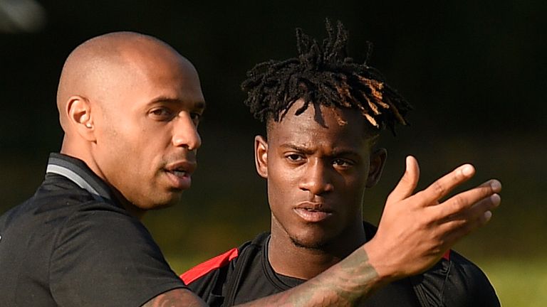 Thierry Henry Belgium training Michy Batshuayi