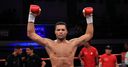 Joyce outpoints Jennings to go 10-0