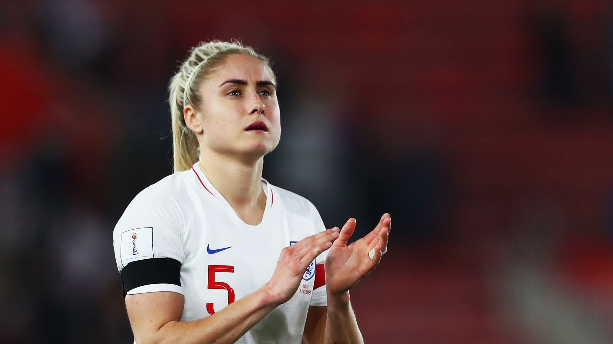Steph Houghton to miss England�s World Cup qualifier
