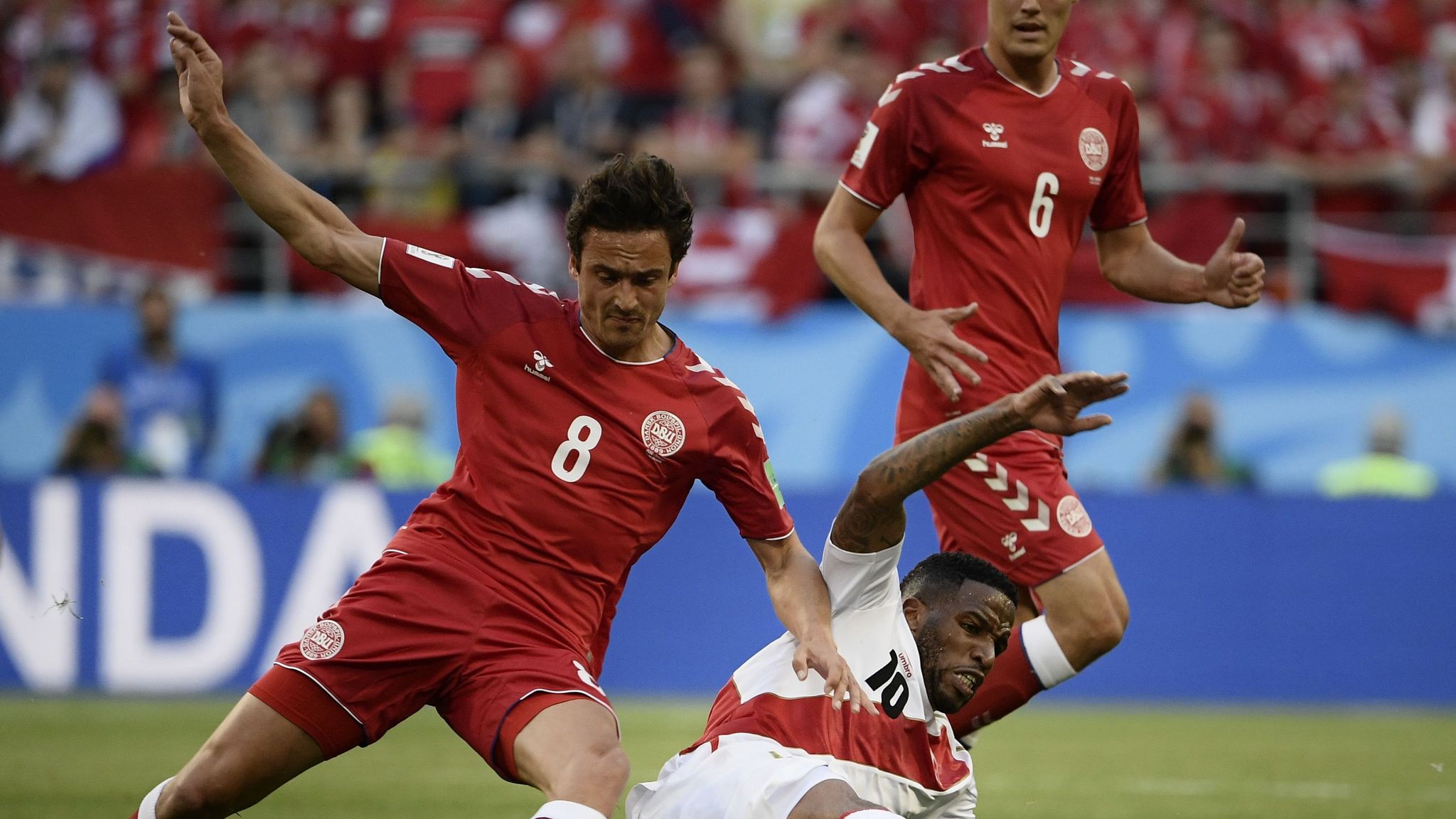 Jefferson Farfan ruled out of Peru's last World Cup match with ...