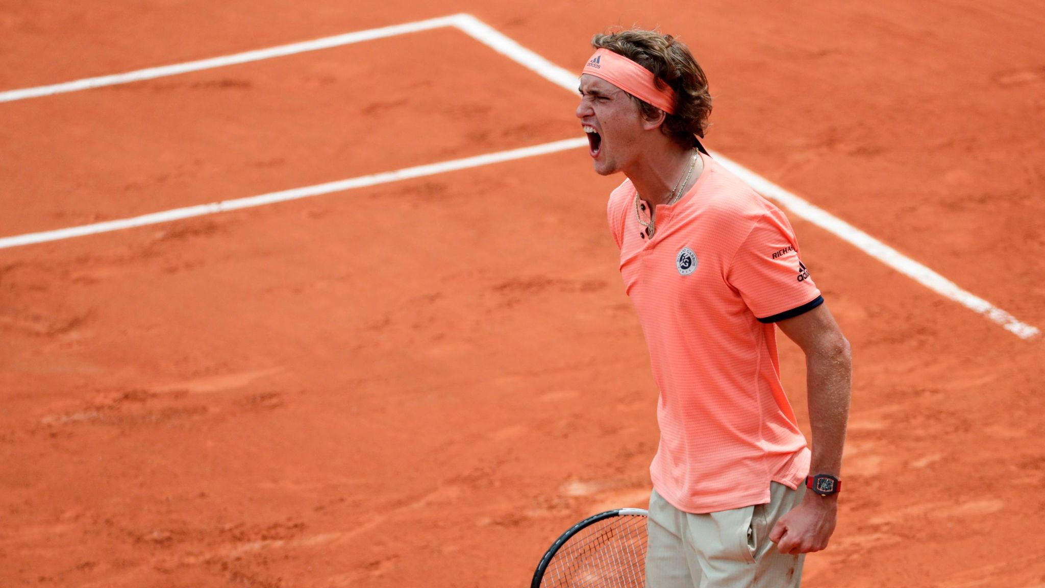 Alexander Zverev Through As Grigor Dimitrov Crashes Out Of French Open ...