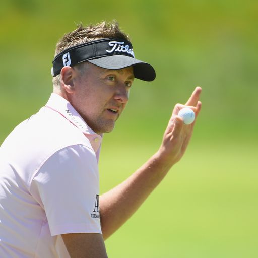 Poulter, DJ share Shinnecock lead