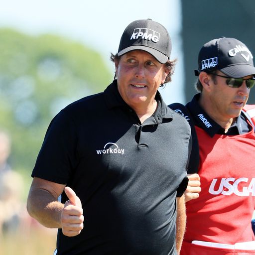 Mickelson sorry for US Open incident