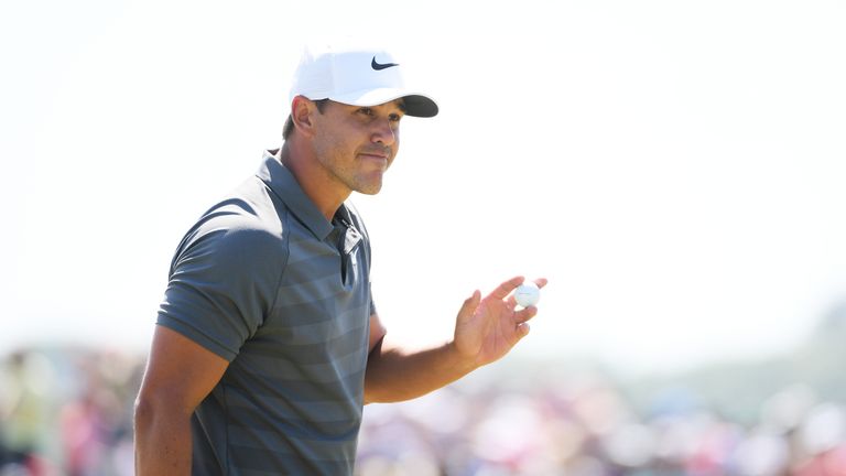 during the final round of the 2018 U.S. Open at Shinnecock Hills Golf Club on June 17, 2018 in Southampton, New York.