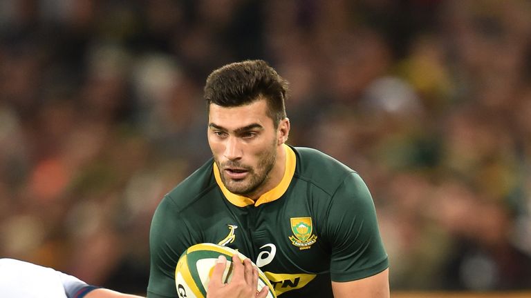 BLOEMFONTEIN, SOUTH AFRICA - JUNE 16: Damian de Allende of the Springboks during the 2018 Castle Lager Incoming Series match between South Africa and England at Toyota Stadium on June 16, 2018 in Bloemfontein, South Africa. (Photo by Johan Pretorius/Gallo Images)