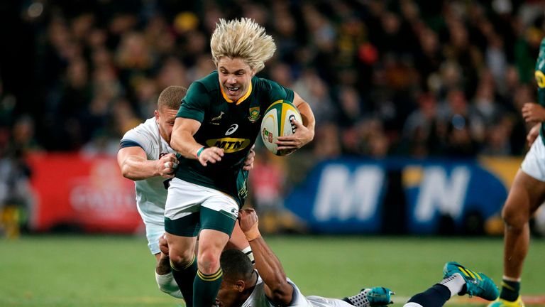 Faf De Klerk attacks for the boks