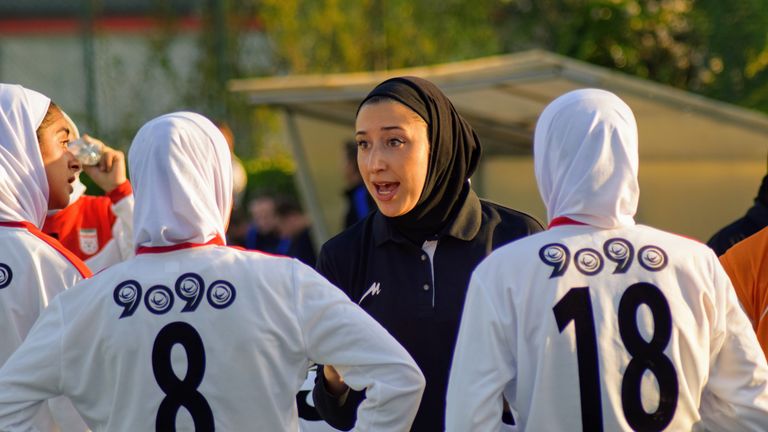 Katayoun Khosrowyar coaches Iran's U19 women's team