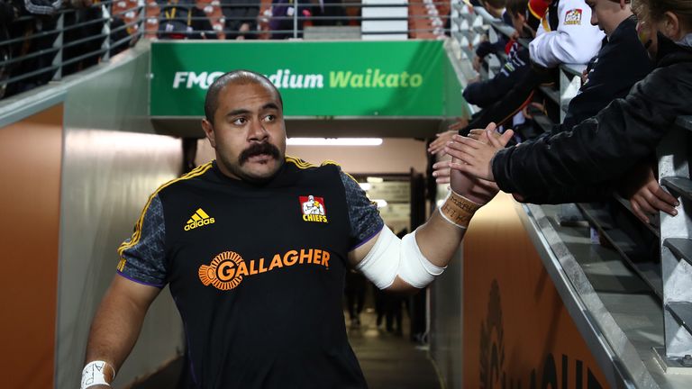 Chiefs prop Karl Tu'inukuafe