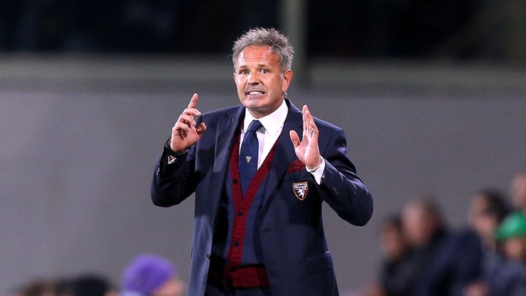 Sinisa Mihajlovic gestures during the Serie A match between Fiorentina and Torino at Stadio Artemio Franchi on October 25, 2017