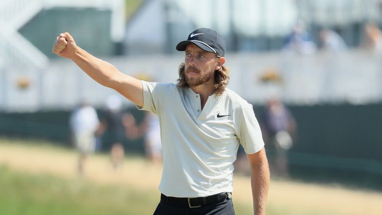 during the final round of the 2018 U.S. Open at Shinnecock Hills Golf Club on June 17, 2018 in Southampton, New York.