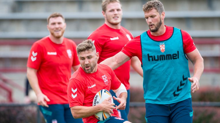 Tommy Makinson during an England training session in Denver