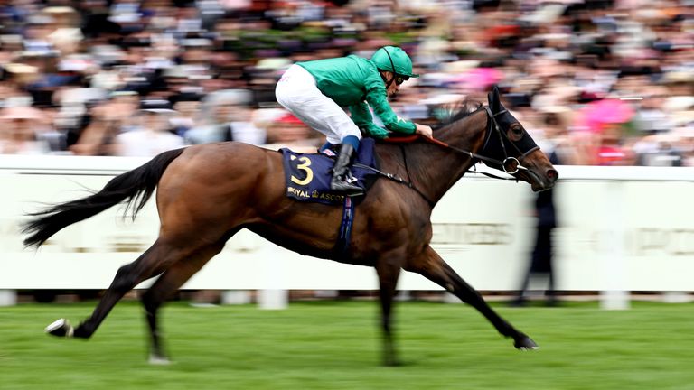 Aljazzi ridden by William Buick wins the Duke Of Cambridge Stakes